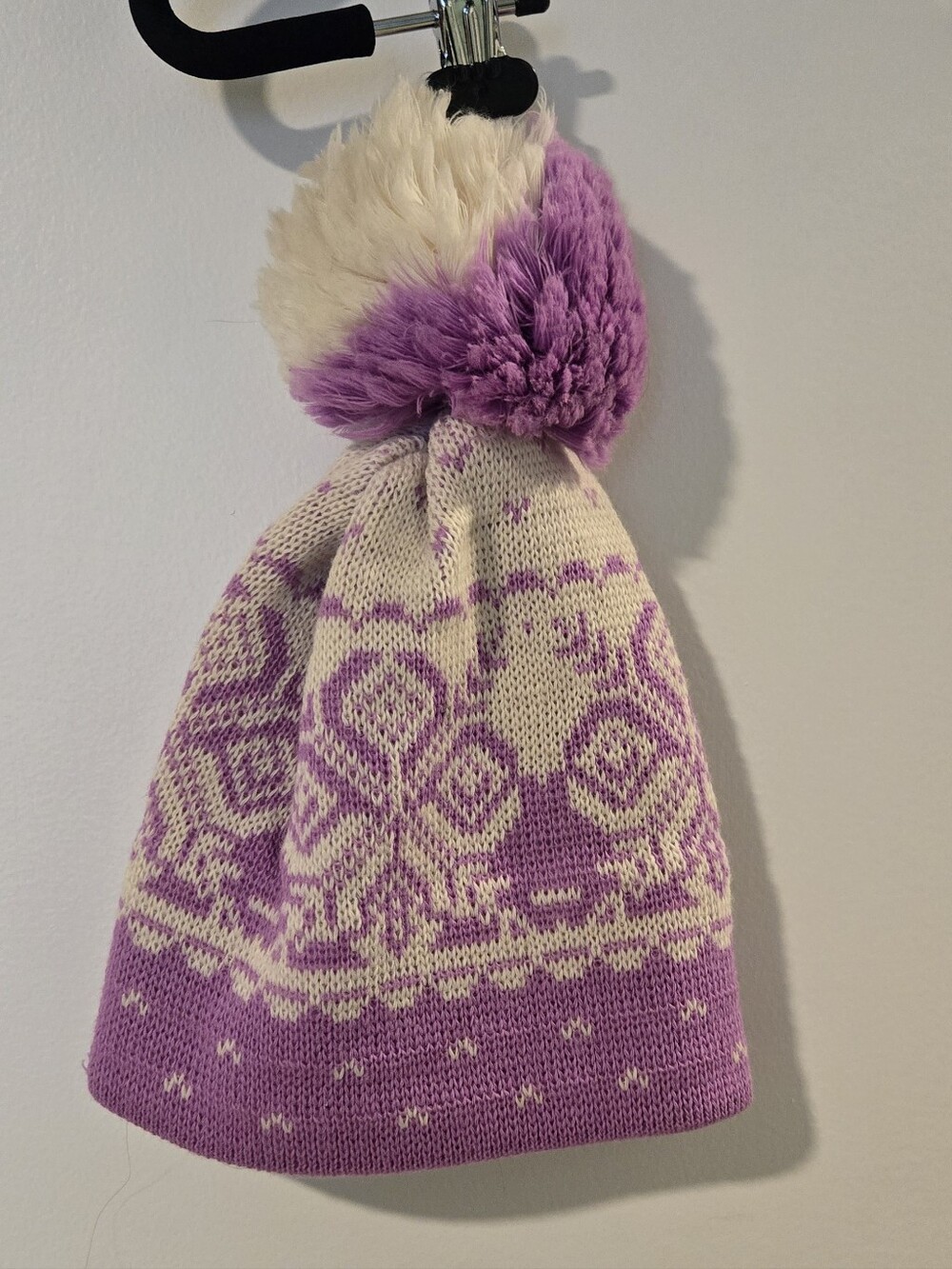 Lido Vintage Purple and Cream Pom Pom Wool Beanie